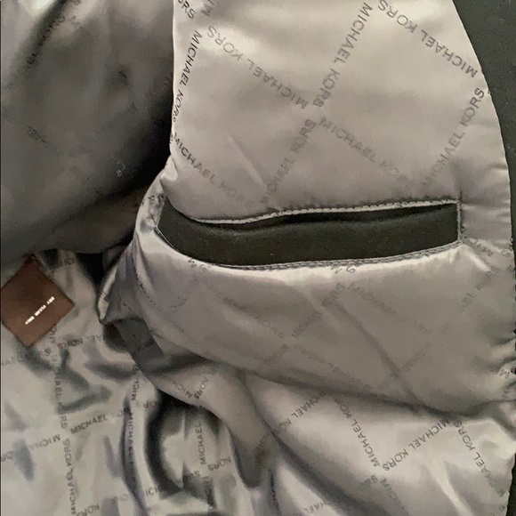 Michael Kors Wool Blend Big & Tall Lined Coat with Logo Scarf - XLT or 2XB - Picture 9 of 13